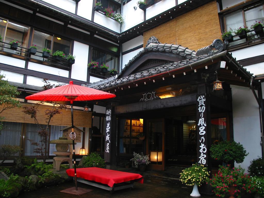 Ekinariya Ryokan คุซาสึ ภายนอก รูปภาพ